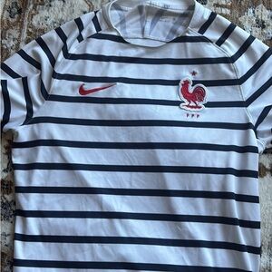 France 2018 World Cup warm up kit - Navy and White Stripes